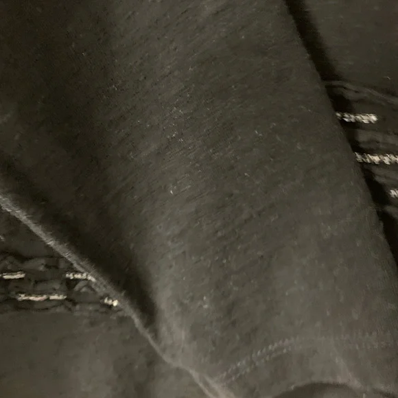 Chico"s black Zenergy long sleeve tee shirt. SZ 1. - Picture 4 of 6